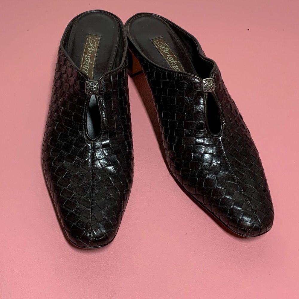Vintage Brighton Tynan Woman’s Size 8 Brown Woven Leather Snip Toe Heeled Mule